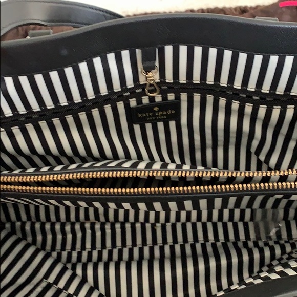 Kate Spade purse - Picture 3 of 4